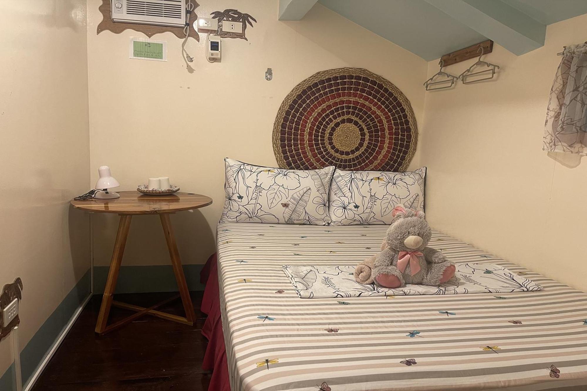 Balai Vivencio Hostel Пуэрто-Принцеса Экстерьер фото