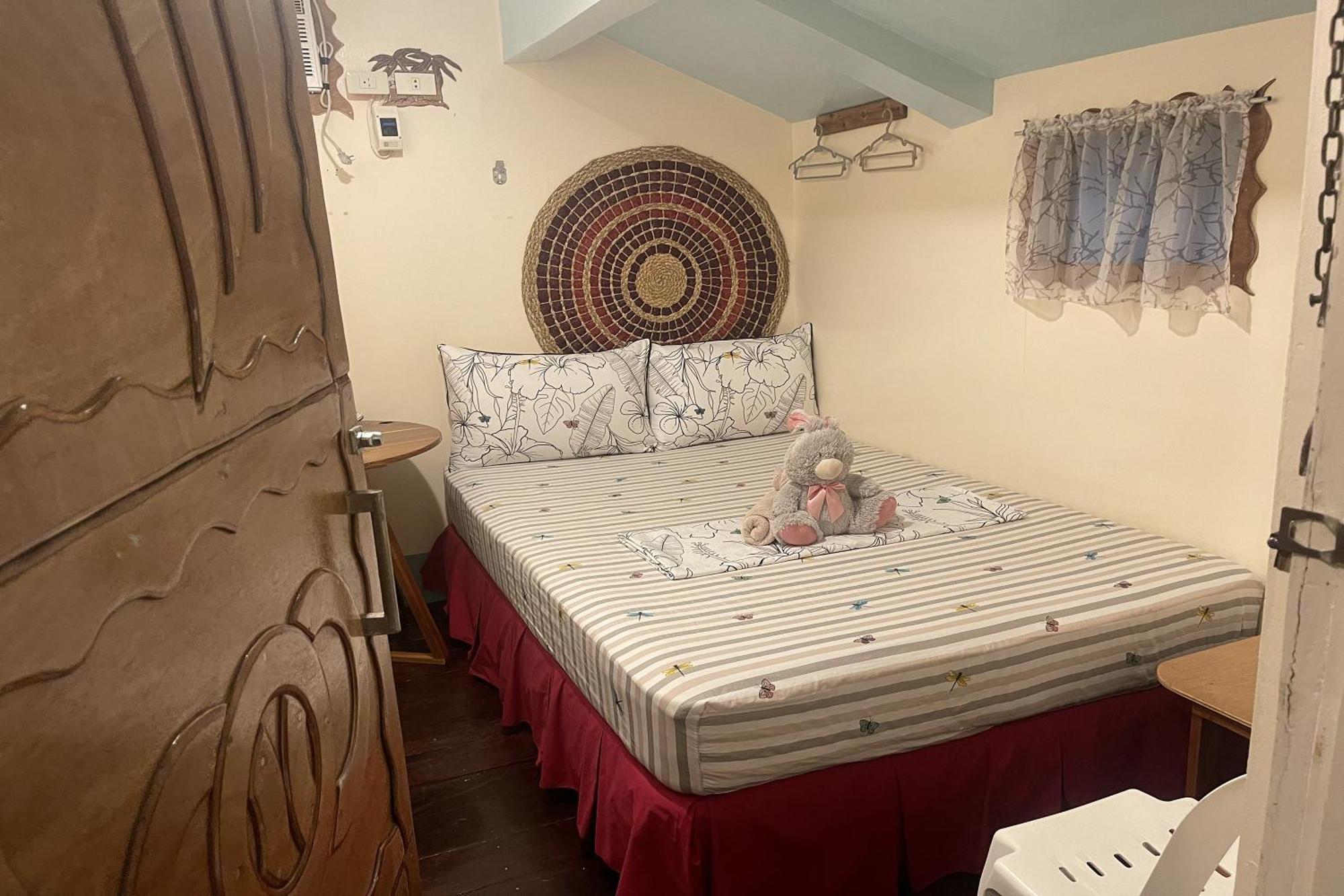 Balai Vivencio Hostel Пуэрто-Принцеса Экстерьер фото