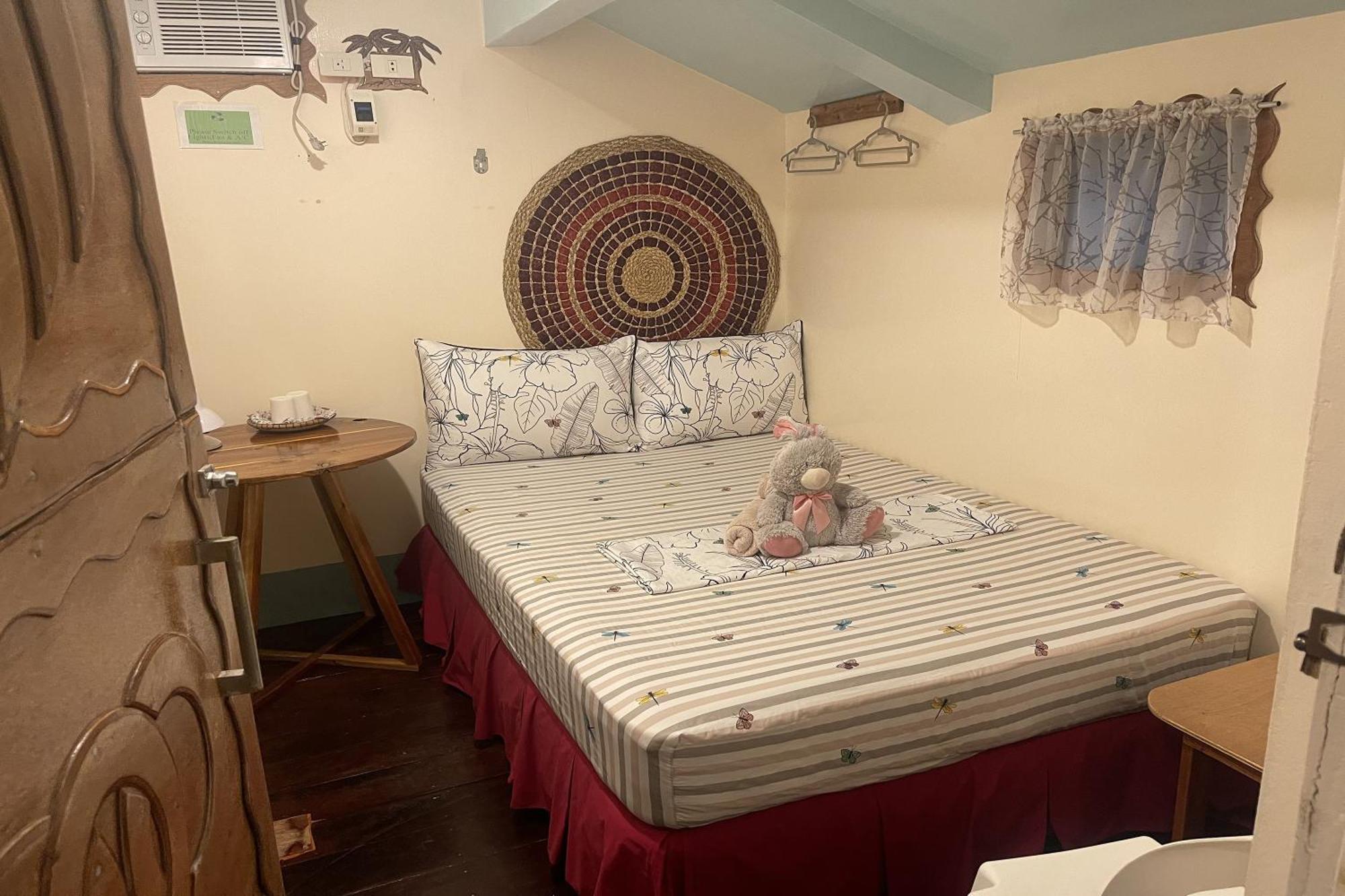 Balai Vivencio Hostel Пуэрто-Принцеса Экстерьер фото