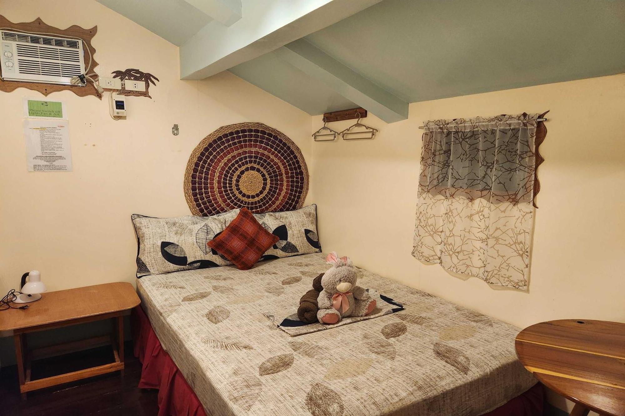 Balai Vivencio Hostel Пуэрто-Принцеса Экстерьер фото