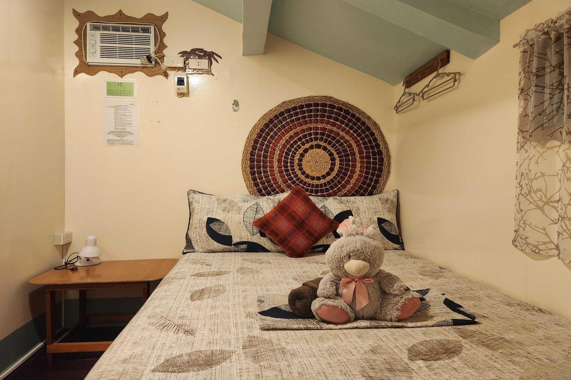 Balai Vivencio Hostel Пуэрто-Принцеса Экстерьер фото