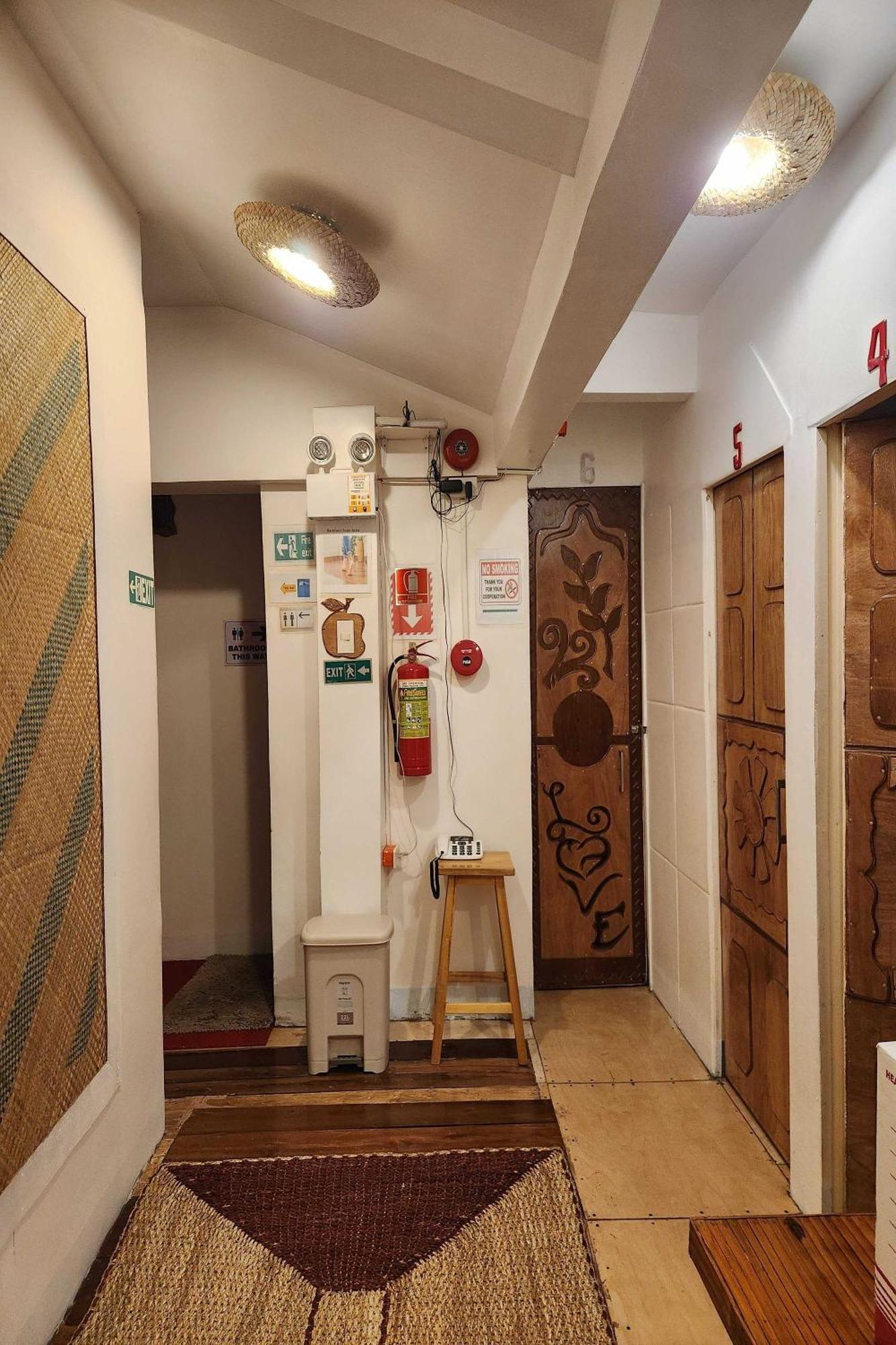Balai Vivencio Hostel Пуэрто-Принцеса Экстерьер фото